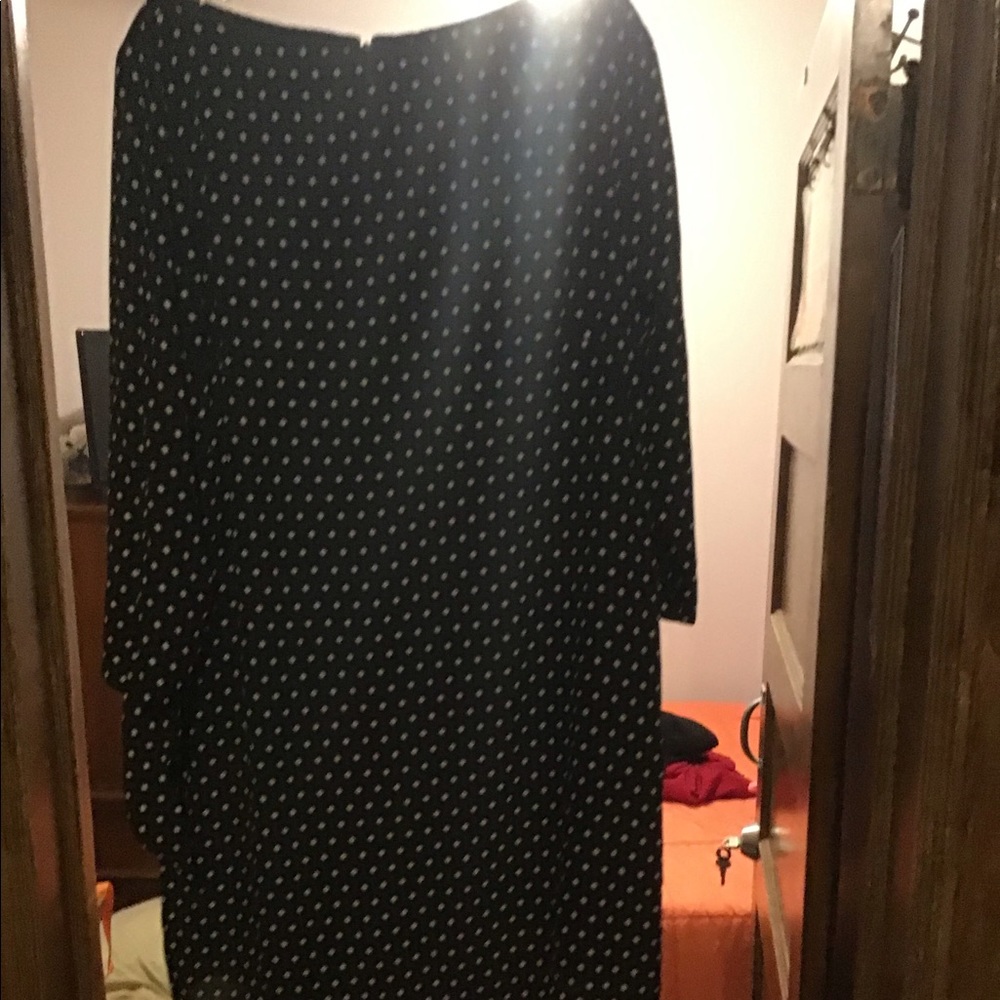TAHARI Black and White Dress
